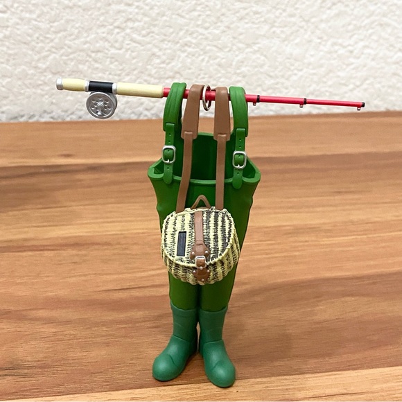 2019 HALLMARK Keepsake Wading For A Nibble Fishing Ornament - Picture 1 of 14